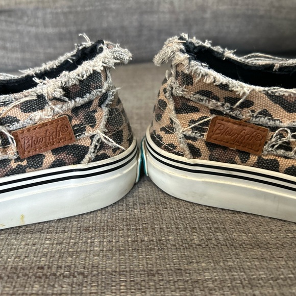 Blowfish Ladies Slip on animal print fashion sneakers, Size 7 - Picture 7 of 9